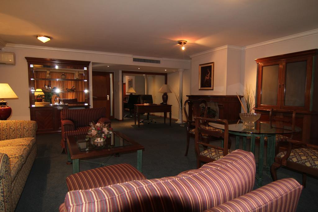 crystal palace hotel montevideo booking